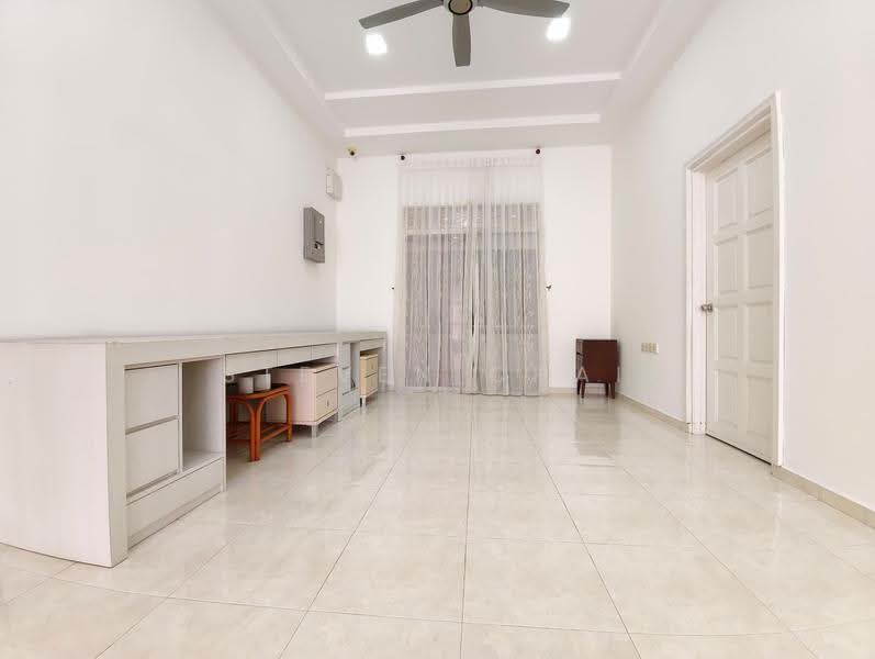 Bungalow House untuk Disewa di Taman Ara Permai (Batu Berendam) - Steven Chai - PropertyGuru.com.my