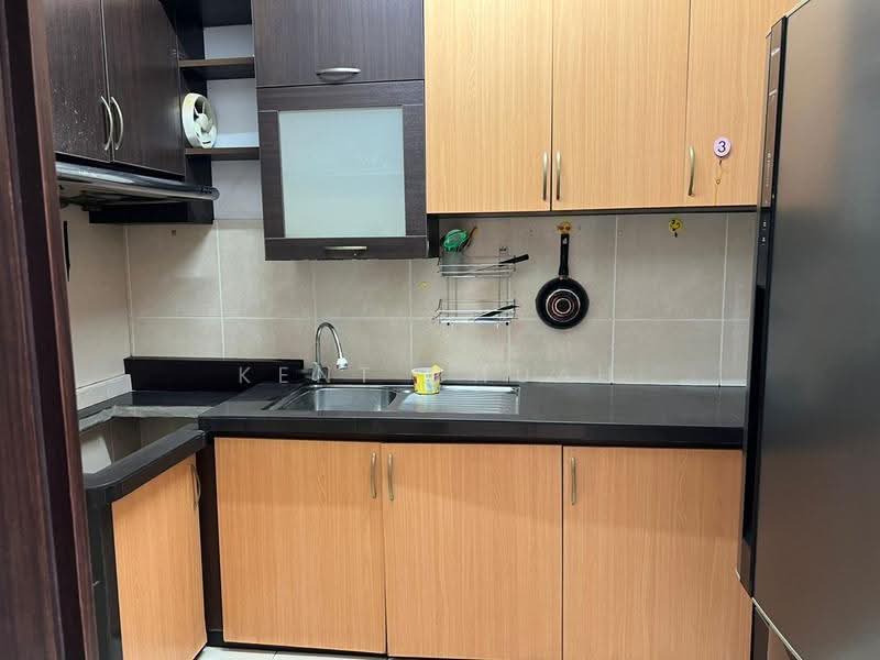 Kondominium untuk Disewa di Sea View Tower - Kent Chuah - Kitchen - PropertyGuru.com.my