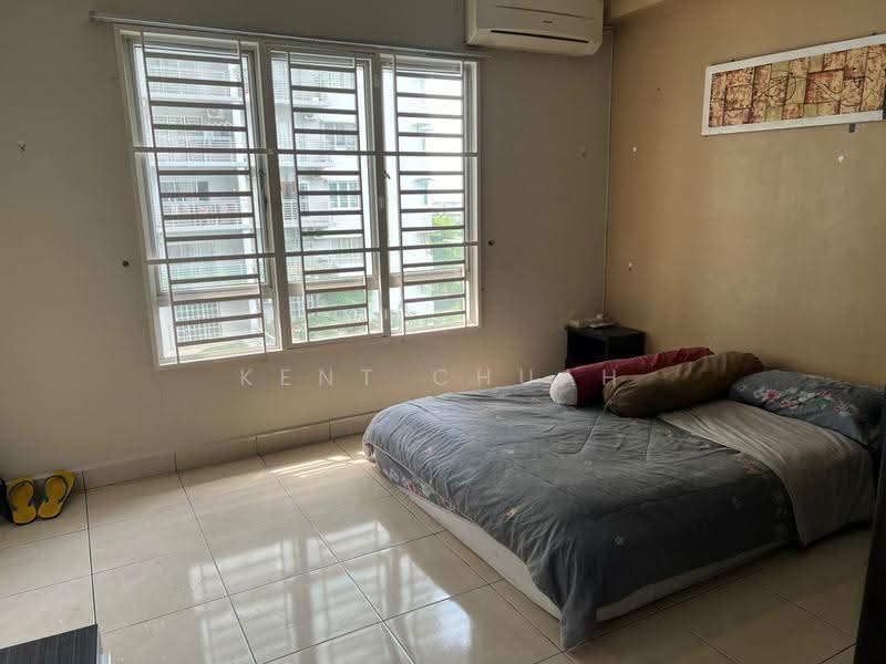 Kondominium untuk Disewa di Sea View Tower - Kent Chuah - Bedroom - PropertyGuru.com.my