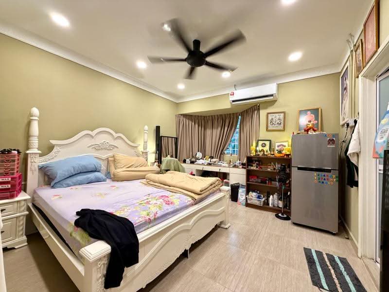 Rumah Teres untuk Dijual di Taman Sri Aman (Cheras) - Sunny Chien - Bedroom - PropertyGuru.com.my