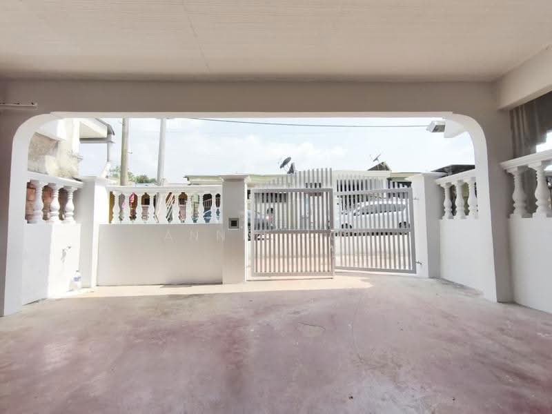 Rumah Teres 1-Tingkat untuk Dijual di Kulai (Johor) - Annie Low - Exterior - PropertyGuru.com.my