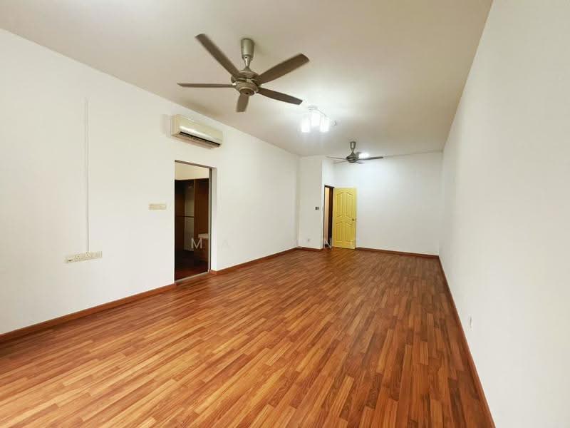 2.5-storey Terraced House for Sale in Sunway Spk (Kuala Lumpur) - Max Ong - Living Room - PropertyGuru.com.my