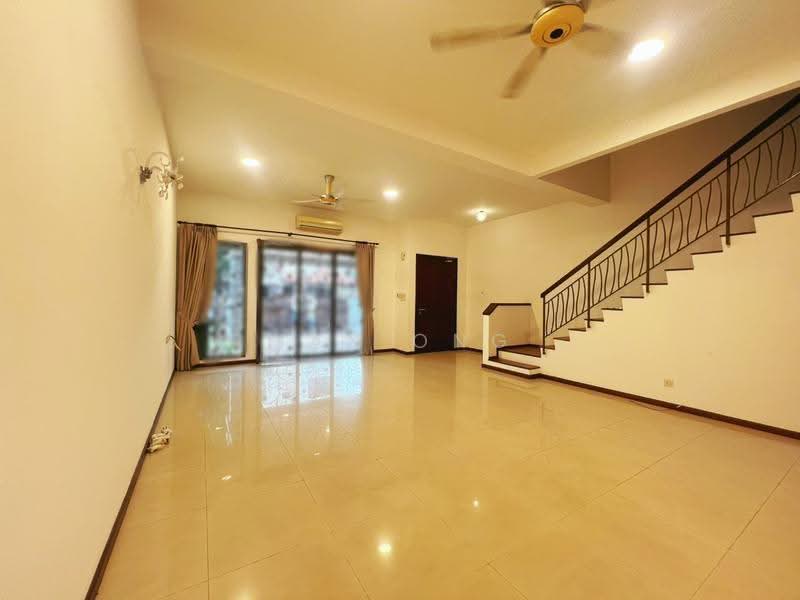 2.5-storey Terraced House for Sale in Sunway Spk (Kuala Lumpur) - Max Ong - Living Room - PropertyGuru.com.my