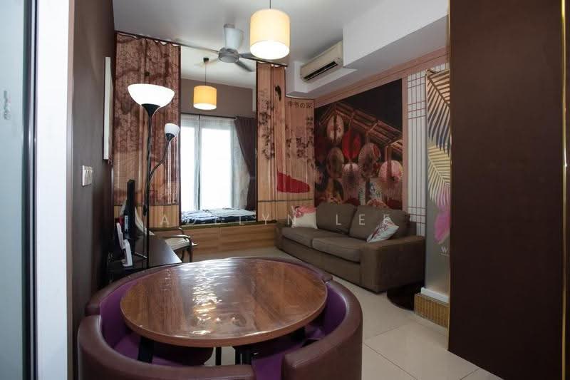 Kediaman Servis untuk Dijual di The Elements - Adelyn Lee - Living Room - PropertyGuru.com.my