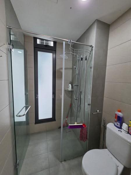 Condominium for Rent at The Elysia Park Residence - Zoey Lee - Bathroom - PropertyGuru.com.my