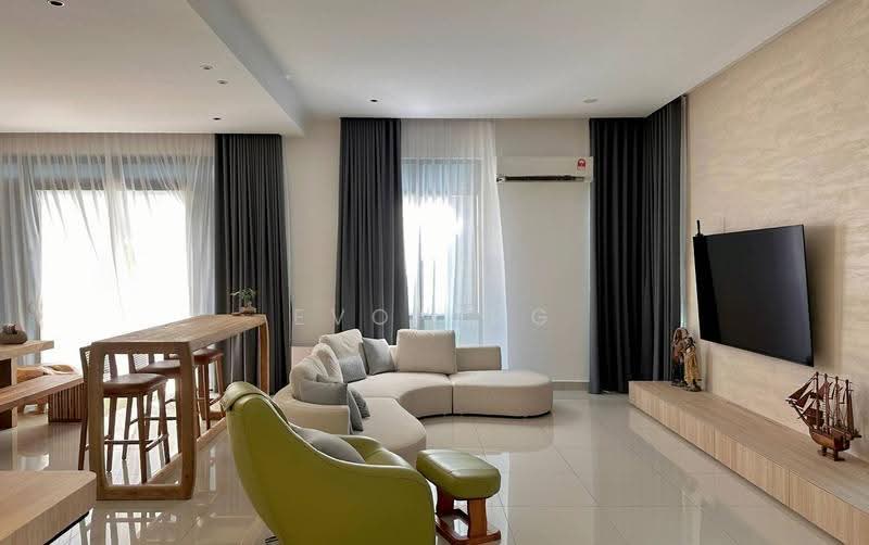 2-storey Terraced House for Sale in Bandar Enstek (Negeri Sembilan) - Evon Ng - Living Room - PropertyGuru.com.my