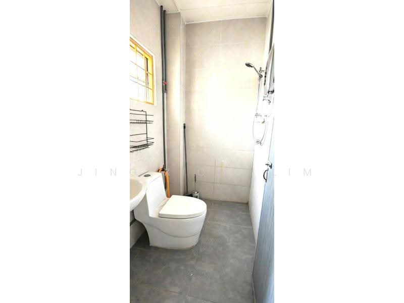 Rumah Teres 2-Tingkat untuk Disewa di Bandar Bukit Puchong (Puchong) - Jing Xiong Lim - Bathroom - PropertyGuru.com.my