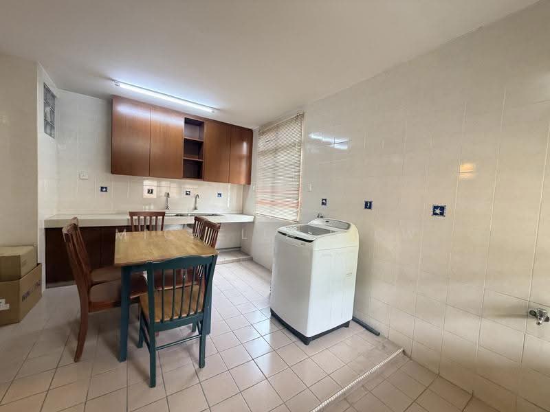 2-storey Terraced House for Sale in Bandar Tun Hussein Onn (Cheras) - Michelle Siow - Kitchen - PropertyGuru.com.my