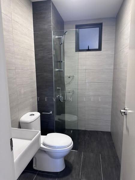Kediaman Servis untuk Disewa di Suria Garden - Steven Lee - Bathroom - PropertyGuru.com.my
