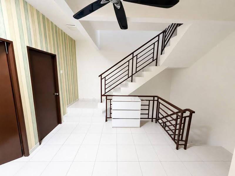 2.5-storey Terraced House for Sale in Taman Scientex Pasir Gudang (Pasir Gudang) - Arif MS - Interior - PropertyGuru.com.my