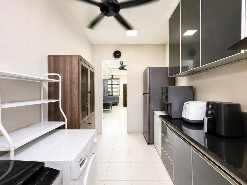 2.5-storey Terraced House for Sale in Taman Scientex Pasir Gudang (Pasir Gudang) - Arif MS - Kitchen - PropertyGuru.com.my