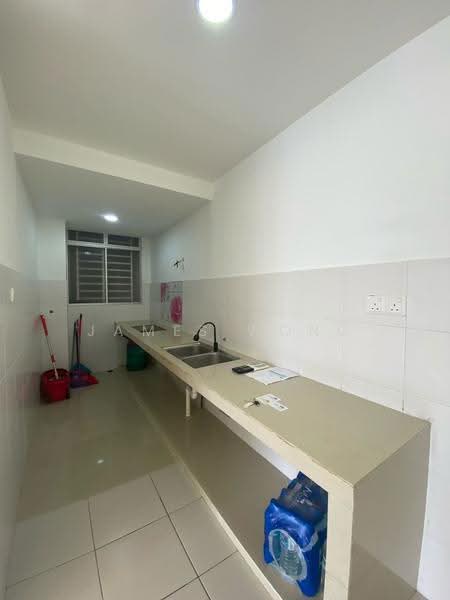 Condominium for Sale at Residensi Platinum Teratai - James Wong - Kitchen - PropertyGuru.com.my