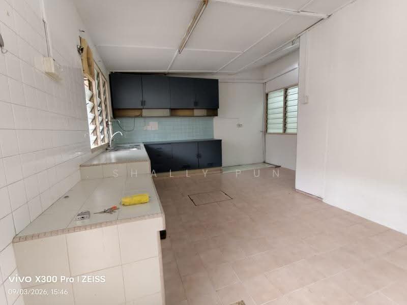 Rumah Teres 1-Tingkat untuk Disewa di Sri Petaling (Kuala Lumpur) - Shally Pun - Kitchen - PropertyGuru.com.my