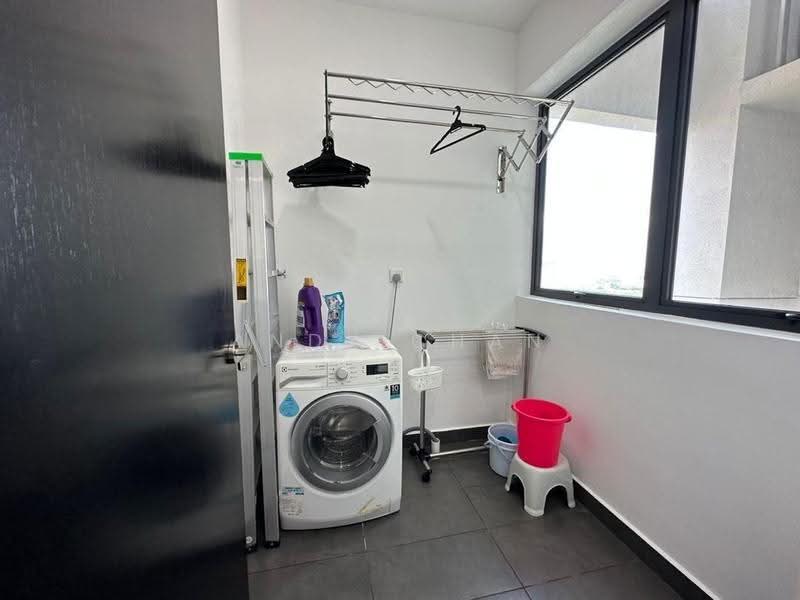 Kediaman Servis untuk Dijual di Setia Sky 88 - Andy Chan - Interior - PropertyGuru.com.my