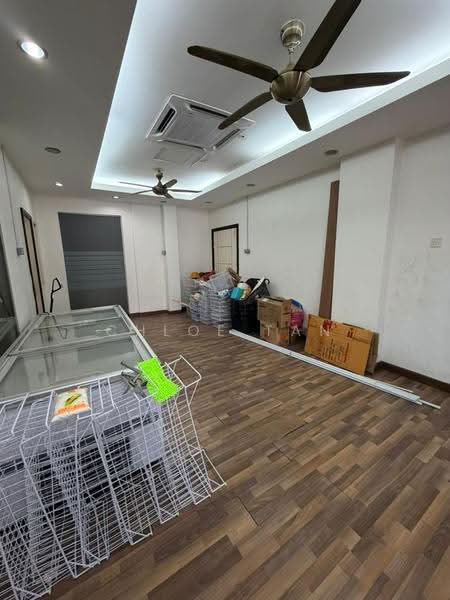 Retail Space for Sale in Bandar Bukit Tinggi (Klang) - Chloe Tan - Interior - PropertyGuru.com.my