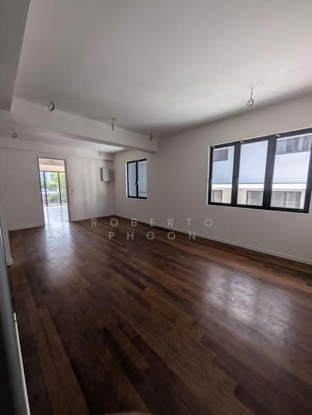 Rumah Berkembar untuk Dijual di Bukit Wangsamas (Setiawangsa) - Roberto Phoon - Living Room - PropertyGuru.com.my