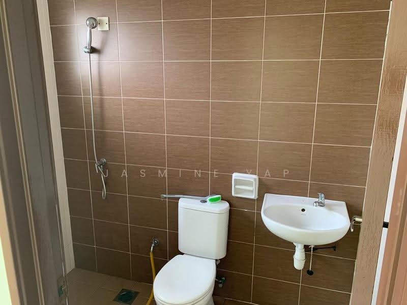 Terraced House for Rent in Bandar Puteri Klang (Klang) - Jasmine Yap - Bathroom - PropertyGuru.com.my