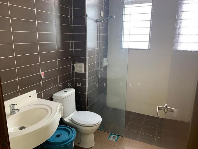 Terraced House for Rent in Bandar Puteri Klang (Klang) - Jasmine Yap - Bathroom - PropertyGuru.com.my