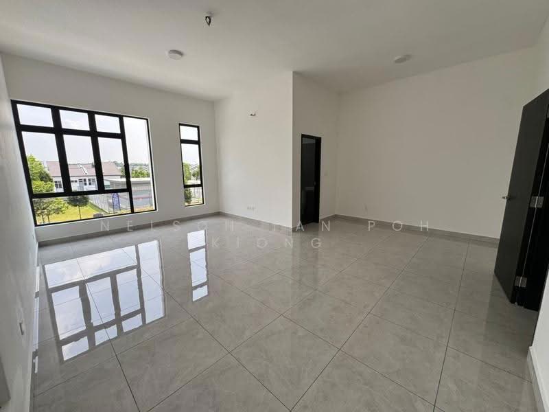 Rumah Teres 2-Tingkat untuk Dijual di Taman Impian Emas (Skudai) - Nelson Tan Poh Kiong - Living Room - PropertyGuru.com.my