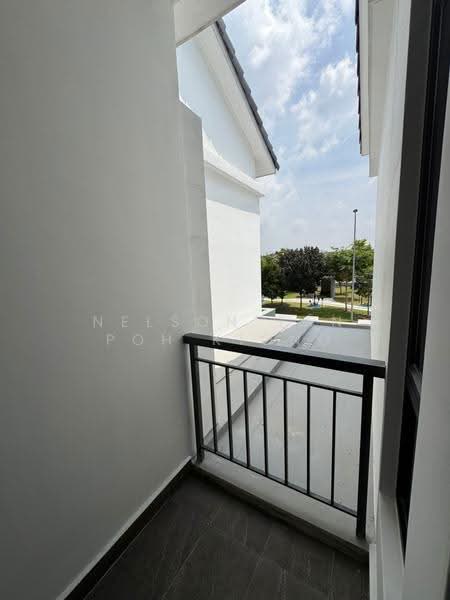 Rumah Teres 2-Tingkat untuk Dijual di Taman Impian Emas (Skudai) - Nelson Tan Poh Kiong - Balcony - PropertyGuru.com.my