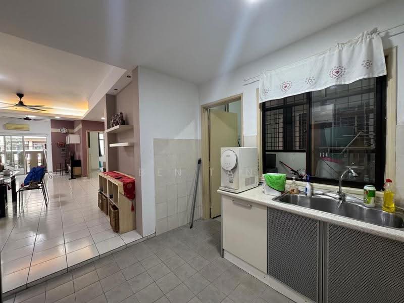 Kediaman Servis untuk Disewa di Fortune Avenue - Ben Tan - Kitchen - PropertyGuru.com.my