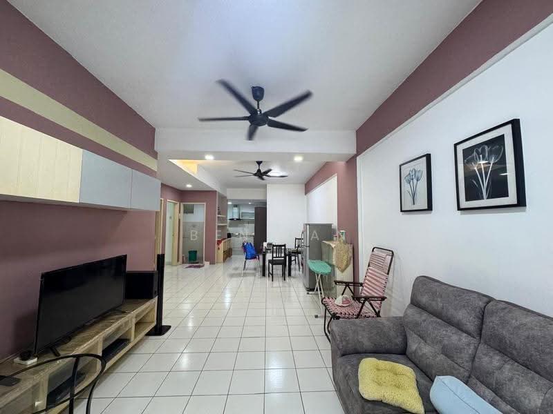 Kediaman Servis untuk Disewa di Fortune Avenue - Ben Tan - Living Room - PropertyGuru.com.my