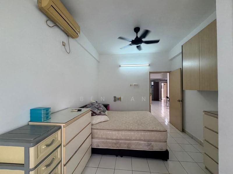 Kediaman Servis untuk Disewa di Fortune Avenue - Ben Tan - Bedroom - PropertyGuru.com.my