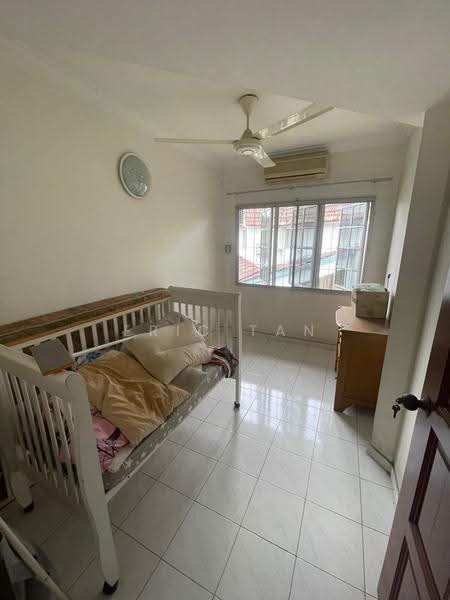 Rumah Berkembar untuk Dijual di Subang Jaya (Selangor) - Eric Tan - Bedroom - PropertyGuru.com.my