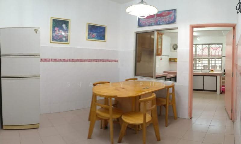 Rumah Teres 2-Tingkat untuk Dijual di Puchong (Selangor) - Shally Pun - Kitchen - PropertyGuru.com.my