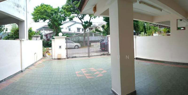 Rumah Teres 2-Tingkat untuk Dijual di Puchong (Selangor) - Shally Pun - Exterior - PropertyGuru.com.my