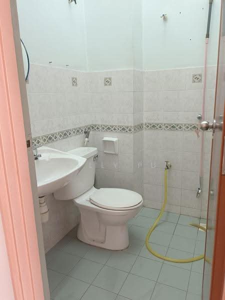 Rumah Teres 2-Tingkat untuk Dijual di Puchong (Selangor) - Shally Pun - Bathroom - PropertyGuru.com.my