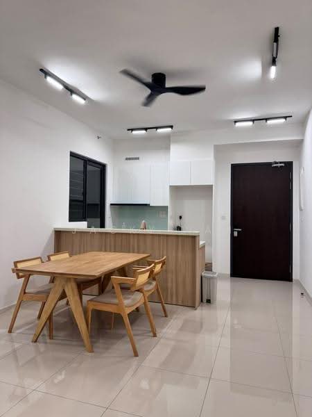 Kediaman Servis untuk Disewa di Sunway Belfield - Jacky Wan - Dining Room - PropertyGuru.com.my