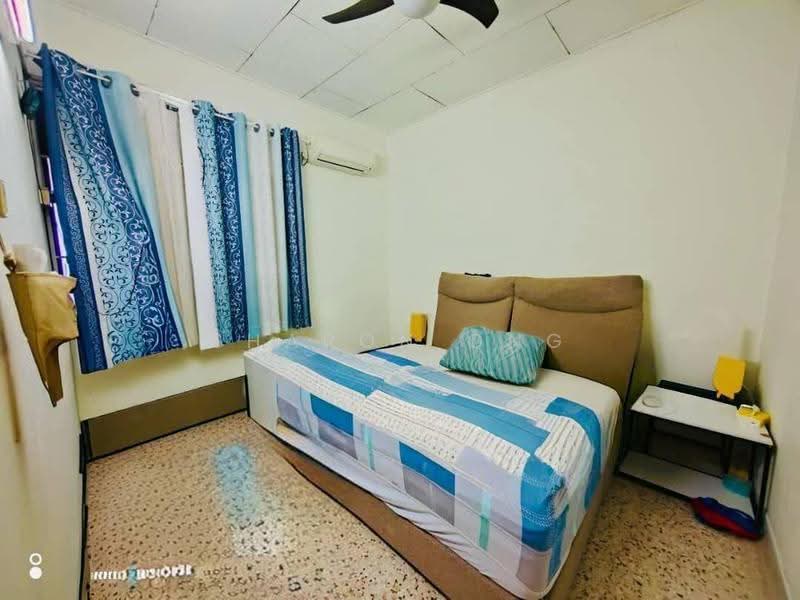 Rumah Teres 1-Tingkat untuk Dijual di Taman Johor Jaya (Johor Bahru) - Sharon Ong - Bedroom - PropertyGuru.com.my