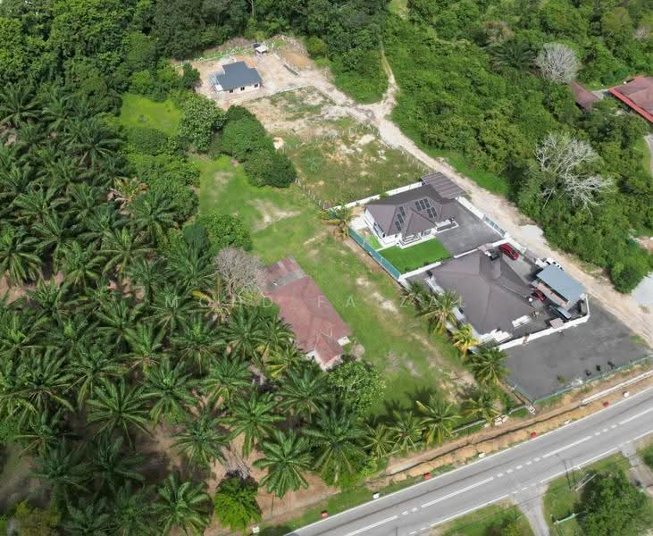 Agricultural Land for Sale in Masjid Tanah (Melaka) - Mohd Faizal - Exterior - PropertyGuru.com.my