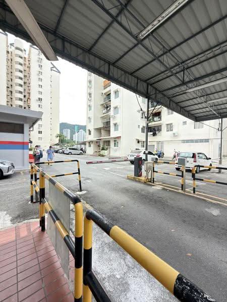 Pangsapuri untuk Dijual di Taman Seri Damai (B) - Fanny Wong - Exterior - PropertyGuru.com.my