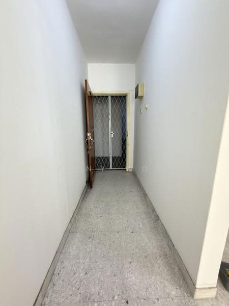 Pangsapuri untuk Dijual di Taman Seri Damai (B) - Fanny Wong - Entrance - PropertyGuru.com.my