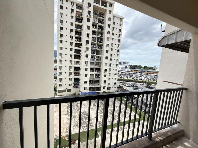 Pangsapuri untuk Dijual di Taman Seri Damai (B) - Fanny Wong - Balcony - PropertyGuru.com.my