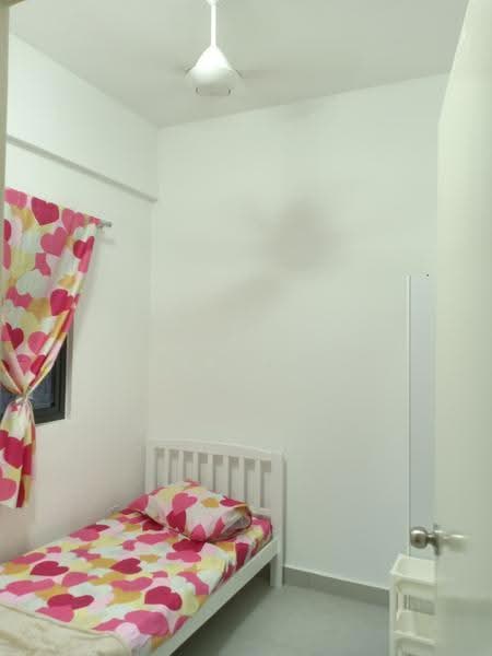 Kediaman Servis untuk Disewa di 168 Park Residensi Selayang - Frankie Ong - Bedroom - PropertyGuru.com.my