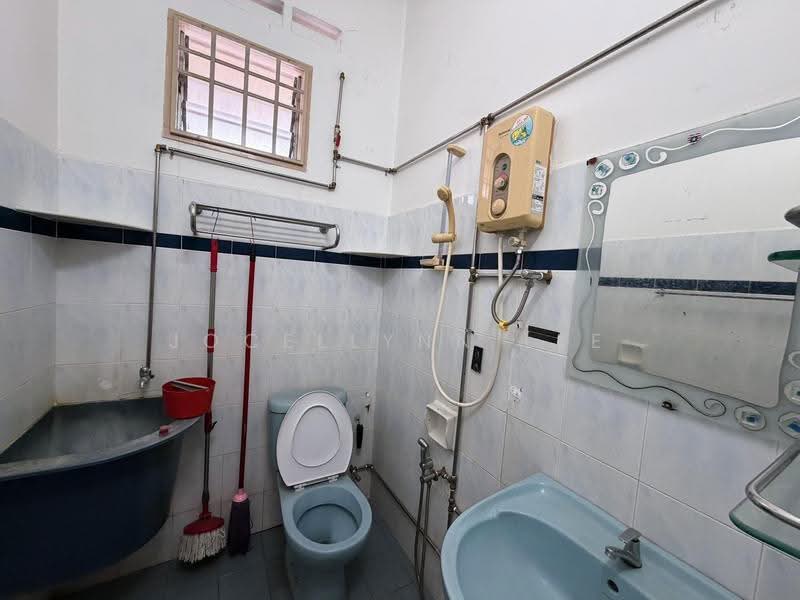 2-storey Terraced House for Rent in Island Glades (Jelutong) - Jocellynn Lee - PropertyGuru.com.my