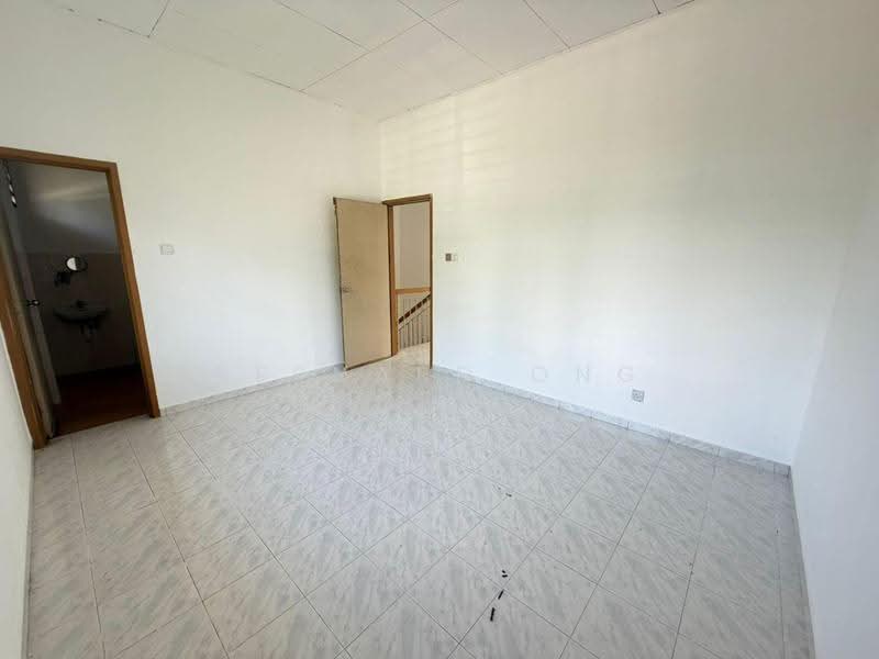 2-storey Terraced House for Sale in Saujana Rawang (Rawang) - Bernard Ong - Interior - PropertyGuru.com.my