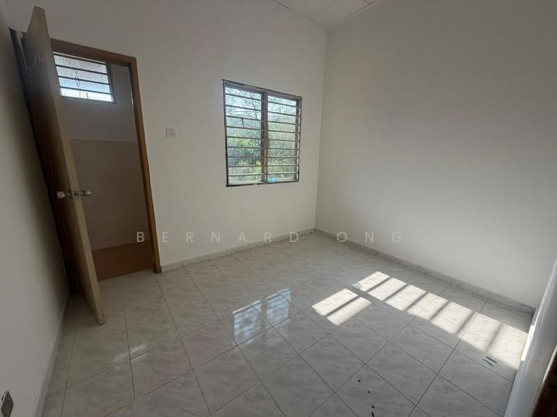 2-storey Terraced House for Sale in Saujana Rawang (Rawang) - Bernard Ong - Interior - PropertyGuru.com.my