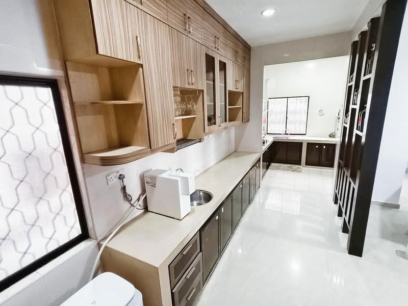 Semi-Detached House for Sale in Taman Kota Kulai (Kulai) - Sharon Ng - Kitchen - PropertyGuru.com.my