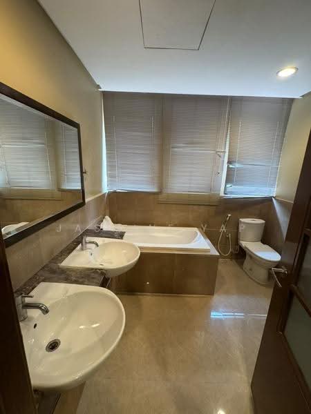 Semi-Detached House for Sale in Sri Hartamas (Kuala Lumpur) - Jasmine Yap - Bathroom - PropertyGuru.com.my