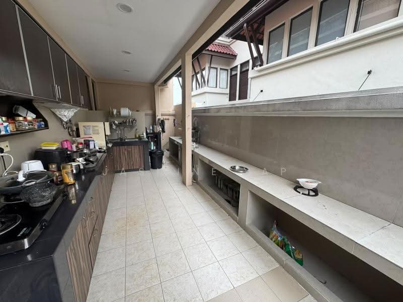 Semi-Detached House for Sale in Sri Hartamas (Kuala Lumpur) - Jasmine Yap - Kitchen - PropertyGuru.com.my