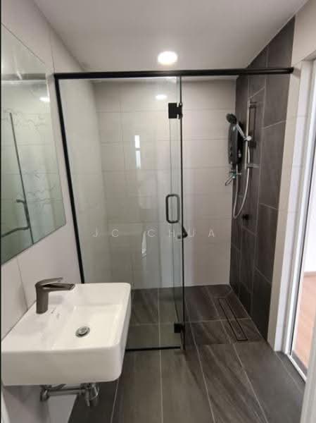 Rumah Teres 2-Tingkat untuk Dijual di Taman Desa Seputeh (Seputeh) - JC Chua - Bathroom - PropertyGuru.com.my