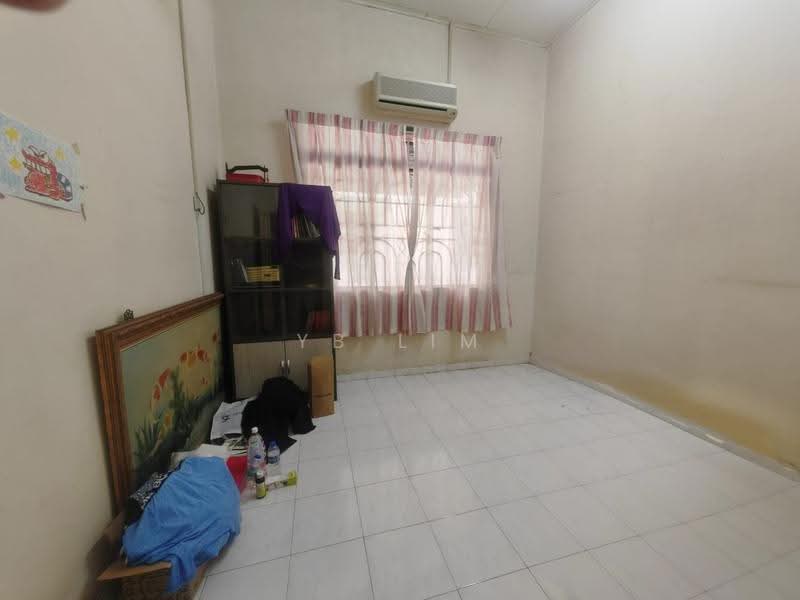 1-storey Terraced House for Sale in Taman Teman (Jasin) - YB Lim - PropertyGuru.com.my