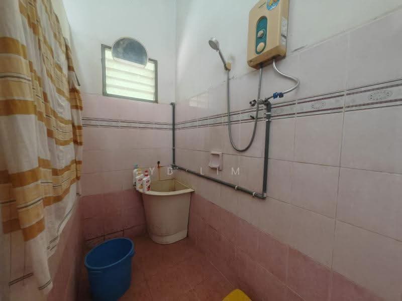 1-storey Terraced House for Sale in Taman Teman (Jasin) - YB Lim - PropertyGuru.com.my