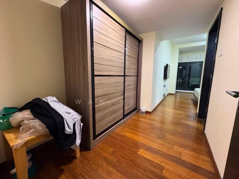 Apartment for Rent at Molek Pine 4 - Wan Ning - Corridor - PropertyGuru.com.my