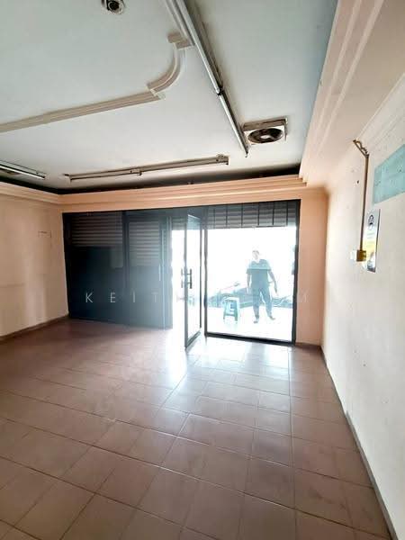 Shop / Office untuk Disewa di Taman Universiti (Skudai) - Keith Shum - Interior - PropertyGuru.com.my