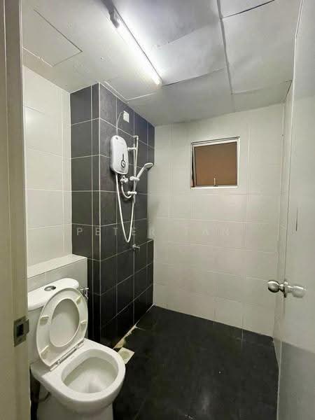 Apartment for Rent at D'Cerrum Apartment - Peter Tan - Bathroom - PropertyGuru.com.my